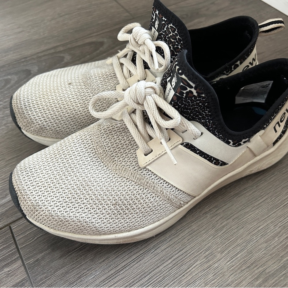 New Balance Women's Nergize Sport Sneaker-Cream/leopard print- Size 7